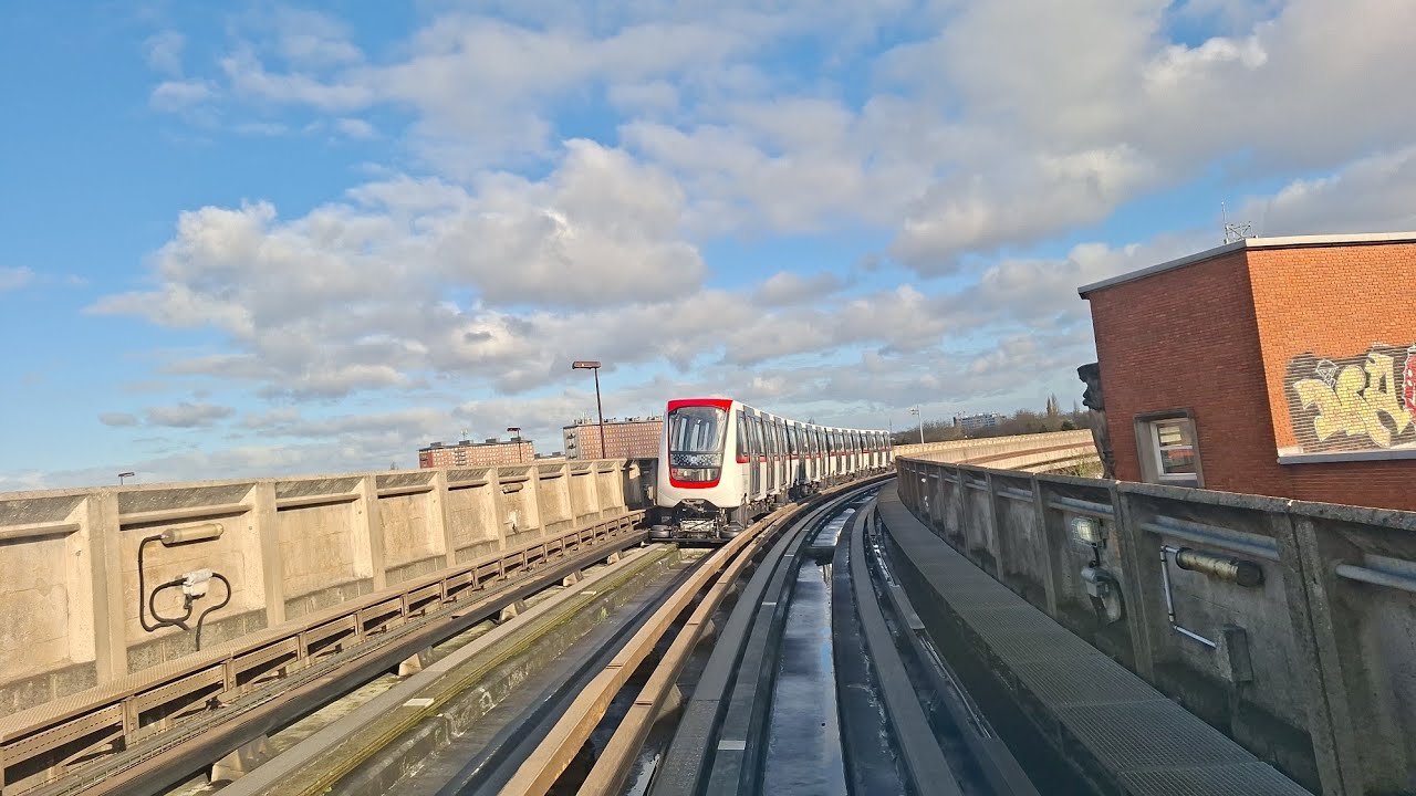 Voyage en 52m à Lille (BOA)