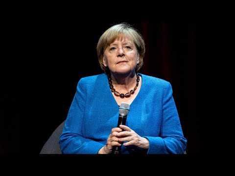 "Was also ist mein Land?": Altkanzlerin Merkel im Live-Gespräch (Cleanfeed) - "Was also ist mein Land?": Altkanzlerin Merkel im Live-Gespräch (Cleanfeed)