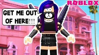 MAKING MY GOTH FRIEND SPEND 24 HOURS IN MY GIRLY PINK MANSION!