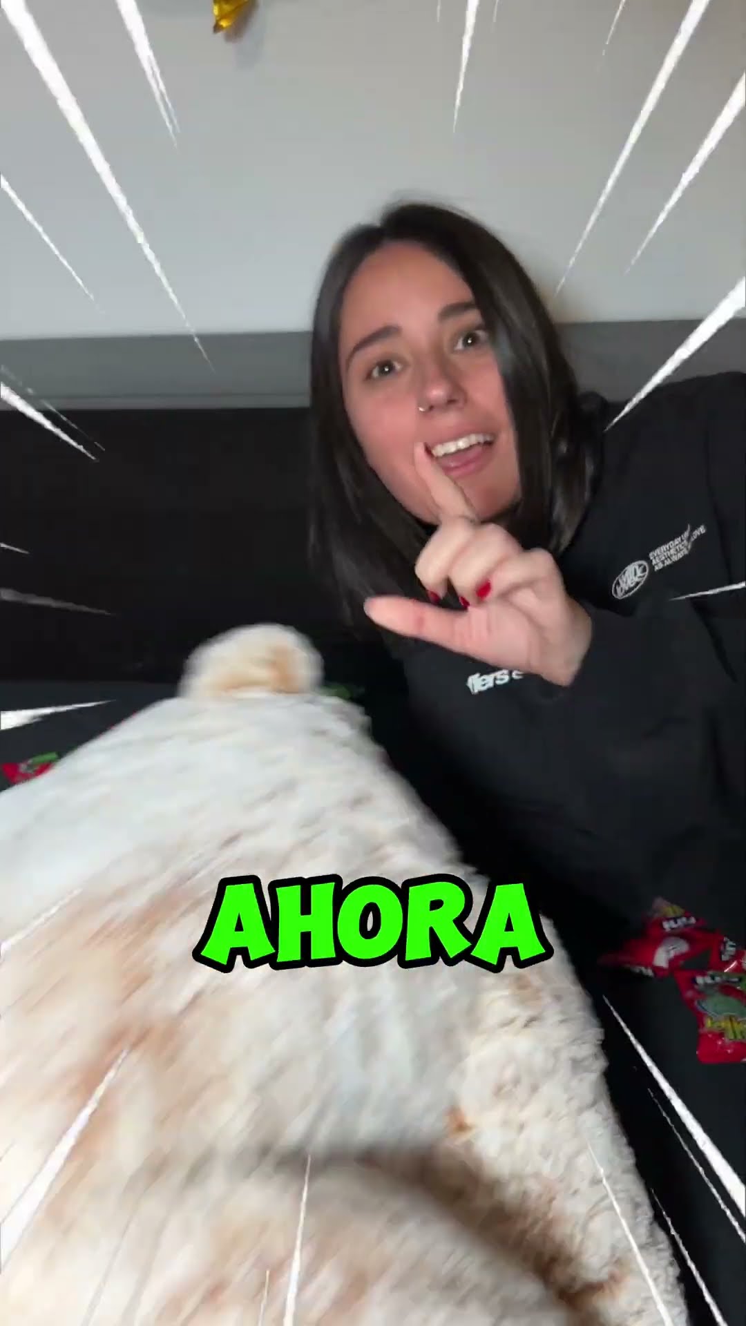Mi CRUSH ME HACE UNA SORPRESA! *EL MEJOR REGALO*