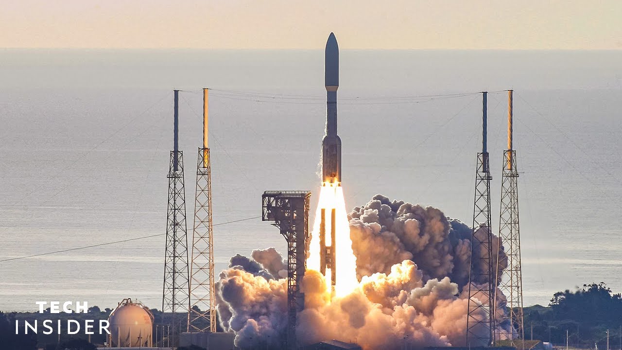 Why Everyone Is Going To Mars Right Now (NASA's Perseverance, China's Tianwen-1, & UAE's Hope Probe)