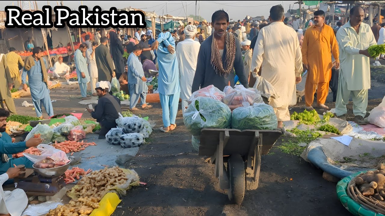 🇵🇰 4k HDR Unseen Walk in Pakistan Mandi | Real Life in Pakistan | - YouTube