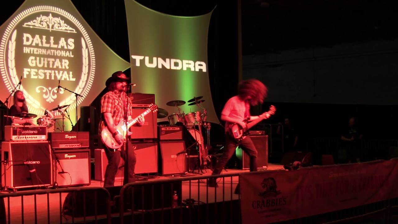 Cadillac Baby - Lance Lopez at The 2016 Dallas International Guitar Show