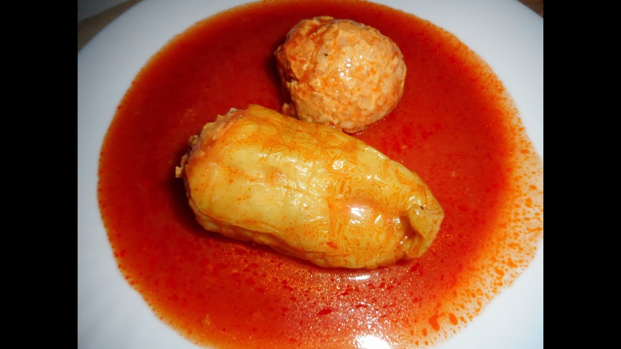 plnená paprika v paradajkovej omáčke - recept - tradičná kuchyňa