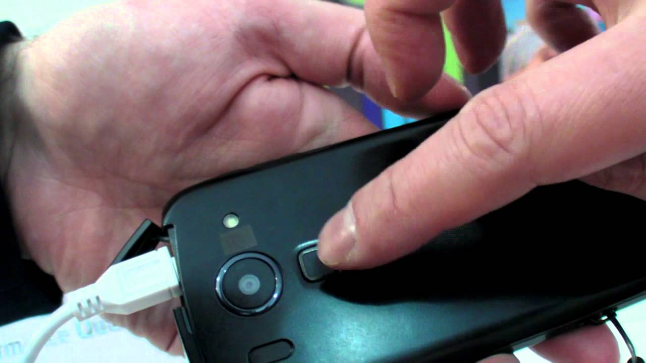 Fujitsu Quad-core Tegra3 phone