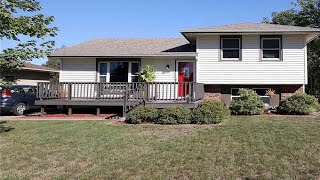 102 3rd Street NE, Bondurant, IA Presented by Barb Wiedenman.