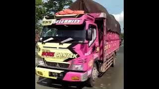 driver truk canter cewek cantik melintas di jalurr pantura lasem rembang