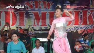 SENI SUNDA DAUN HIRIS   BUAH KAWUNG DIRAJANYA JAIPONG LIVE KAMAL DARI JAWA BARAT