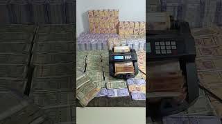 itna Sara paisa 40 crore 😱🫣😱💰 💸#shortsfeed #shorts#money#viralshorts#trending #cash#paisa#currency