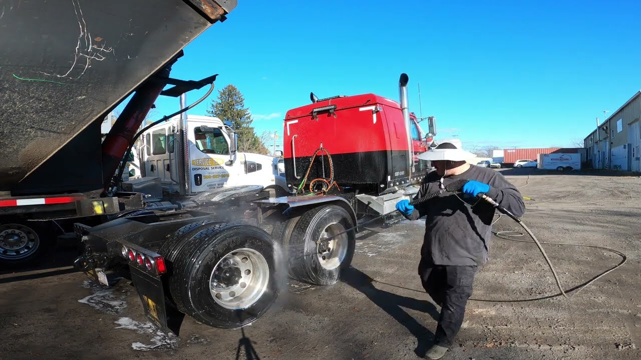 Mobile Fleet Washing A Dirty Tractor - "2-Step" Wash