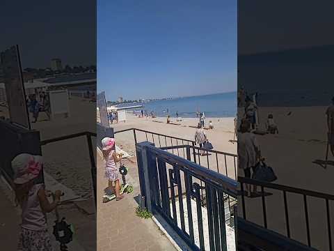 Феодосия 5 июля, Крым (вода прогревается +20 и сильная жара....)