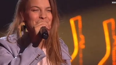 Малика песни татарские. Видео песня конь. Спой знаменитую песню. Споём товарищ боевой о славе ленинграда. Савичева в клипе губина.