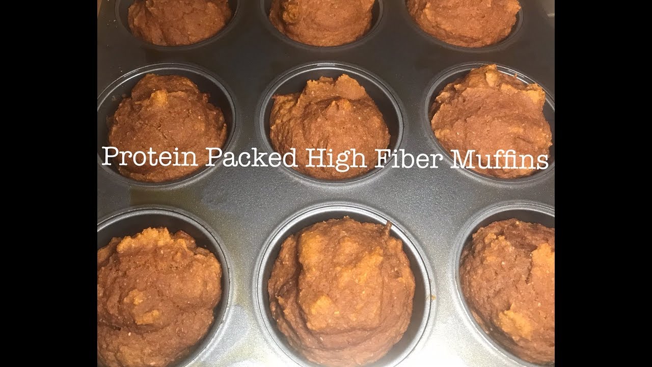 WW Freestyle  Protein & Fiber Packed Pumpkin Muffin Recipe!
