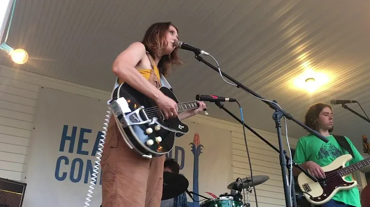 Full Live Music | Laney Jones live in Cambridge, IL
