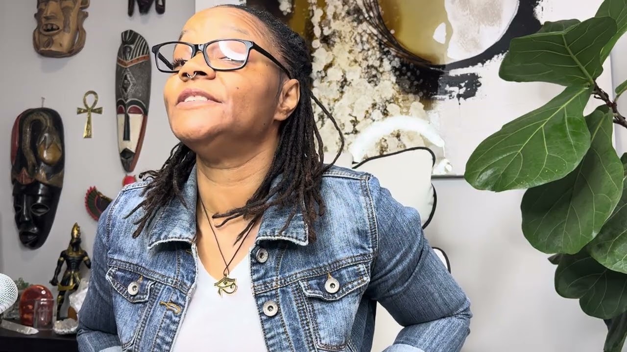 ❤️❤️❤️О МОЙ МОЙ...ДЕРЖИТЕ МЕСТО СВОБОДНЫМ ДЛЯ ЭТОЙ ДАМА, ПОТОМУ ЧТО ОН ИДЕТ.