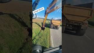 #excavation #excavator #heavymachinery #constructionlife #satisfying #worksite #machinery
