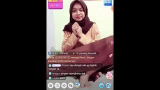 Ga pake celana dalam sampai keliatan itu nya