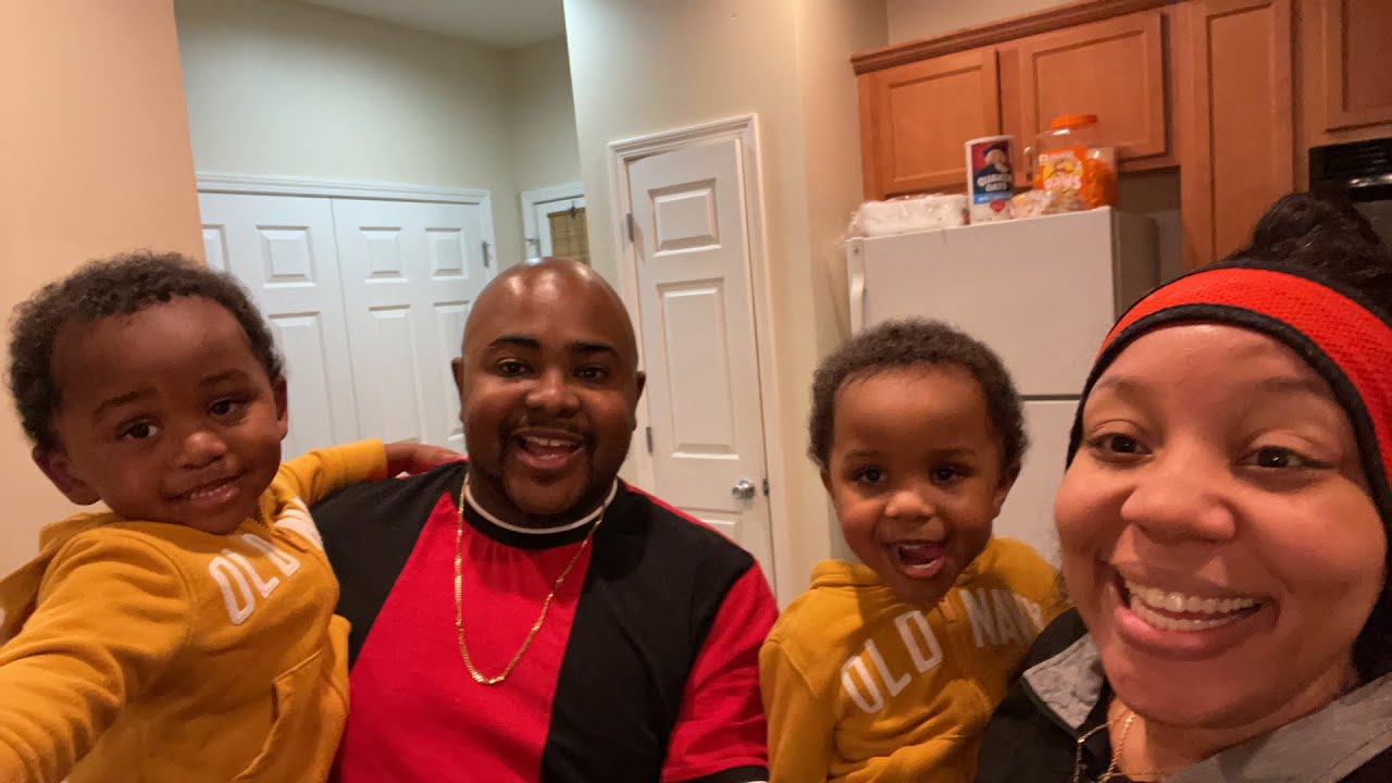 THANKSGIVING EVE WITH US + OUR *TWO SETS* OF TWINS!! | THE JACKSONS OF ...