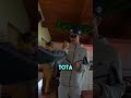 TOTA meets SARA #shorts #tota #rayasianboy #brazil #viral #funnymemes #moment #totafunny #sarasafari