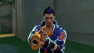 I joined tryouts for a serious VALORANT team...