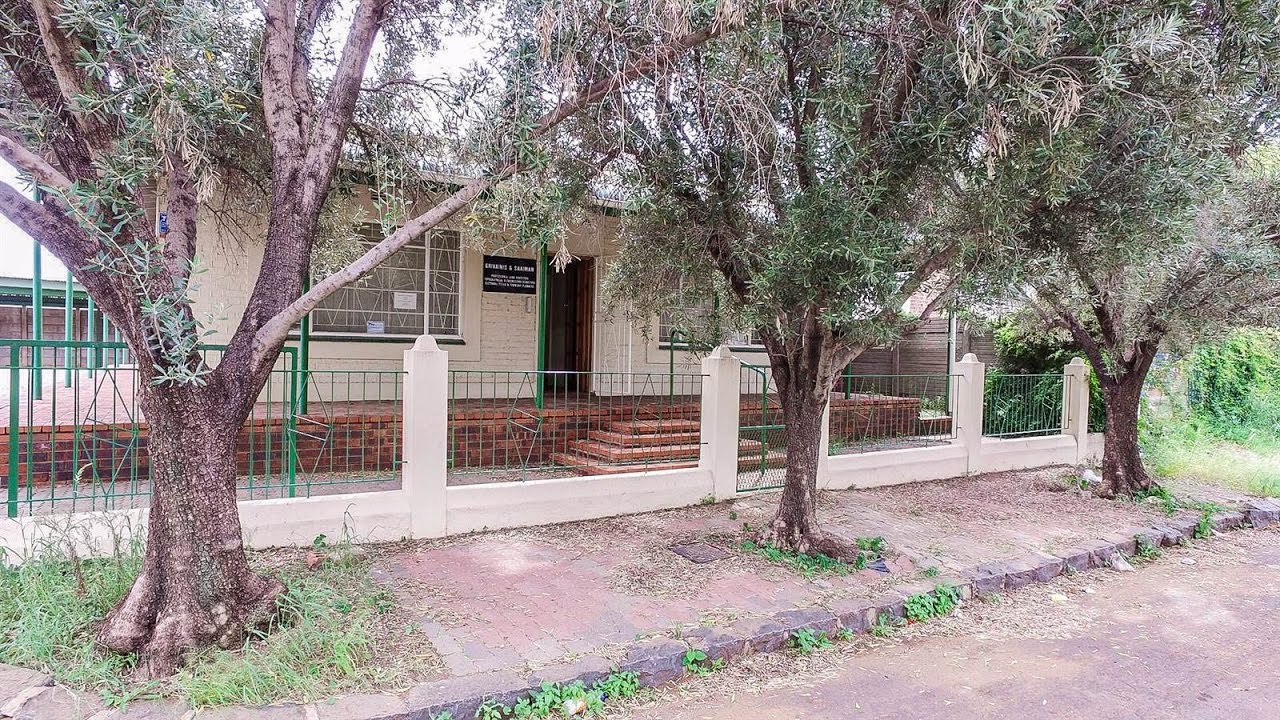 Office space for sale in Www.Privateproperty.Co.Za Commercial Sales