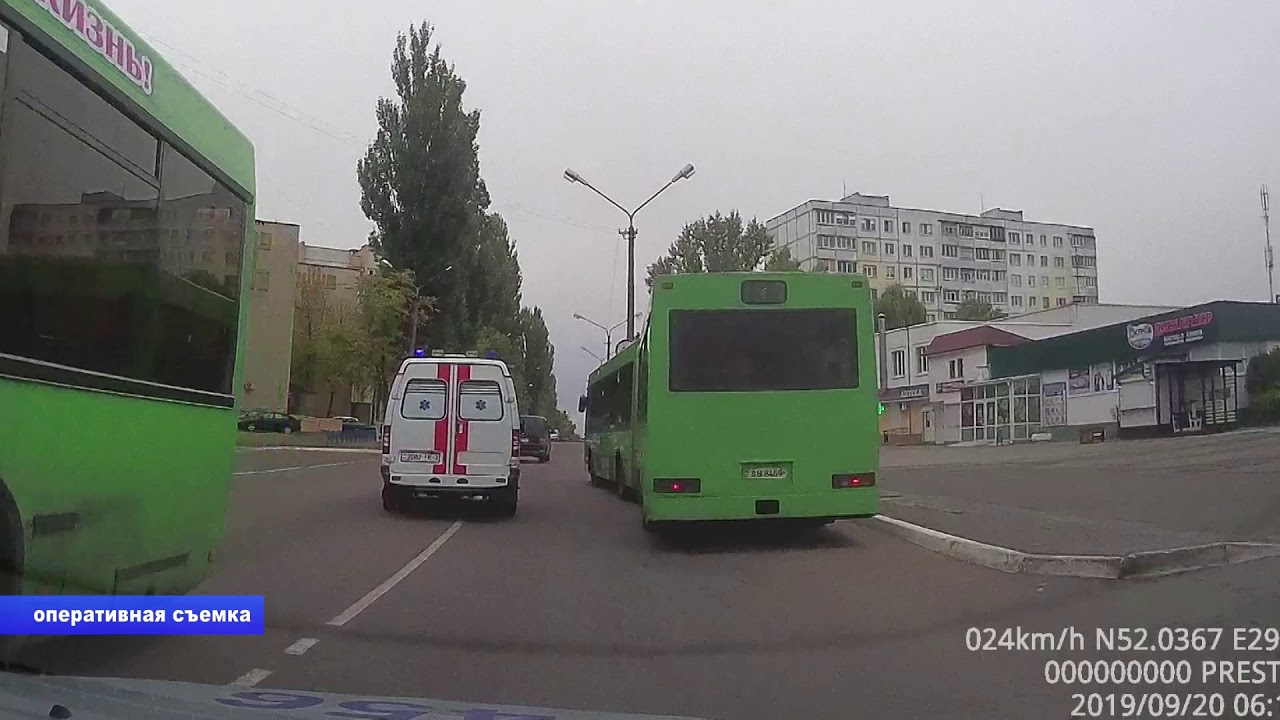 Уступи дорогу пожарной машине
