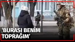 Ukraynalı Kadın Rus Askerinin Karşısına Dikildi Böyle İsyan Etti