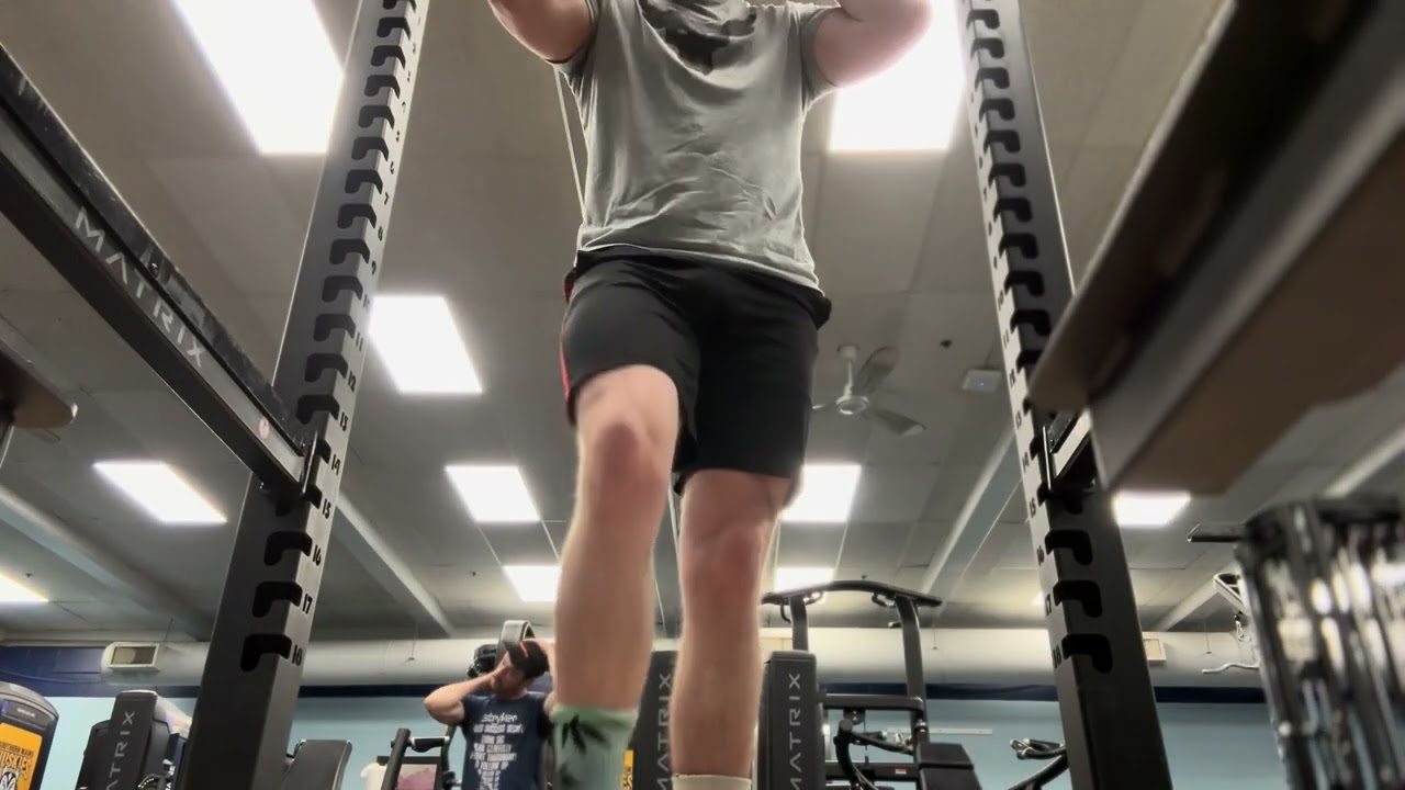 195 x 10 squat