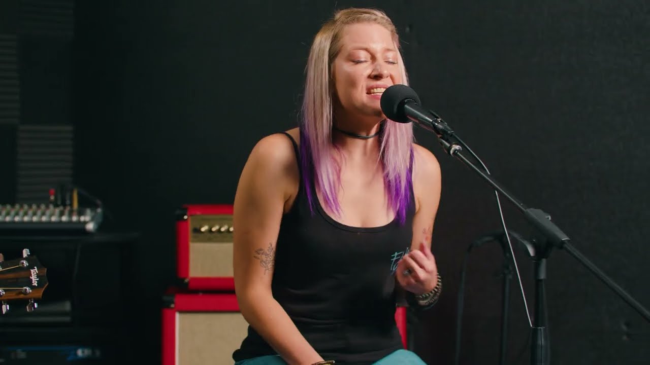 Alex Kaye Black - Break My Heart (02) | Underscored Acoustic Showcase