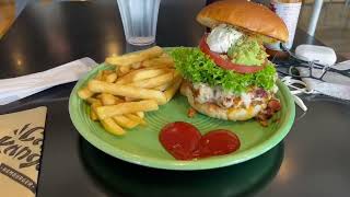 Okinawa, Nago Captain Kangaroo Burger 1