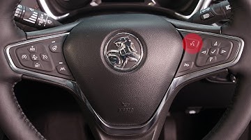 How do I use the speech recognition system in the Holden Equinox?
