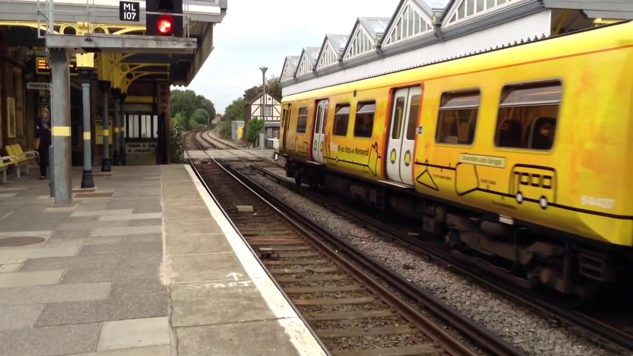 Trains at Birkdale 24SEP2016 YouTube