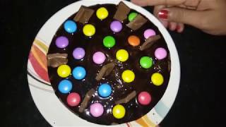 Eggless Chocolate Biscuit Cake in Cooker In Hindi