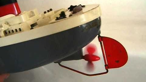 VINTAGE TRIANG CLOCKWORK CARGO SHIP