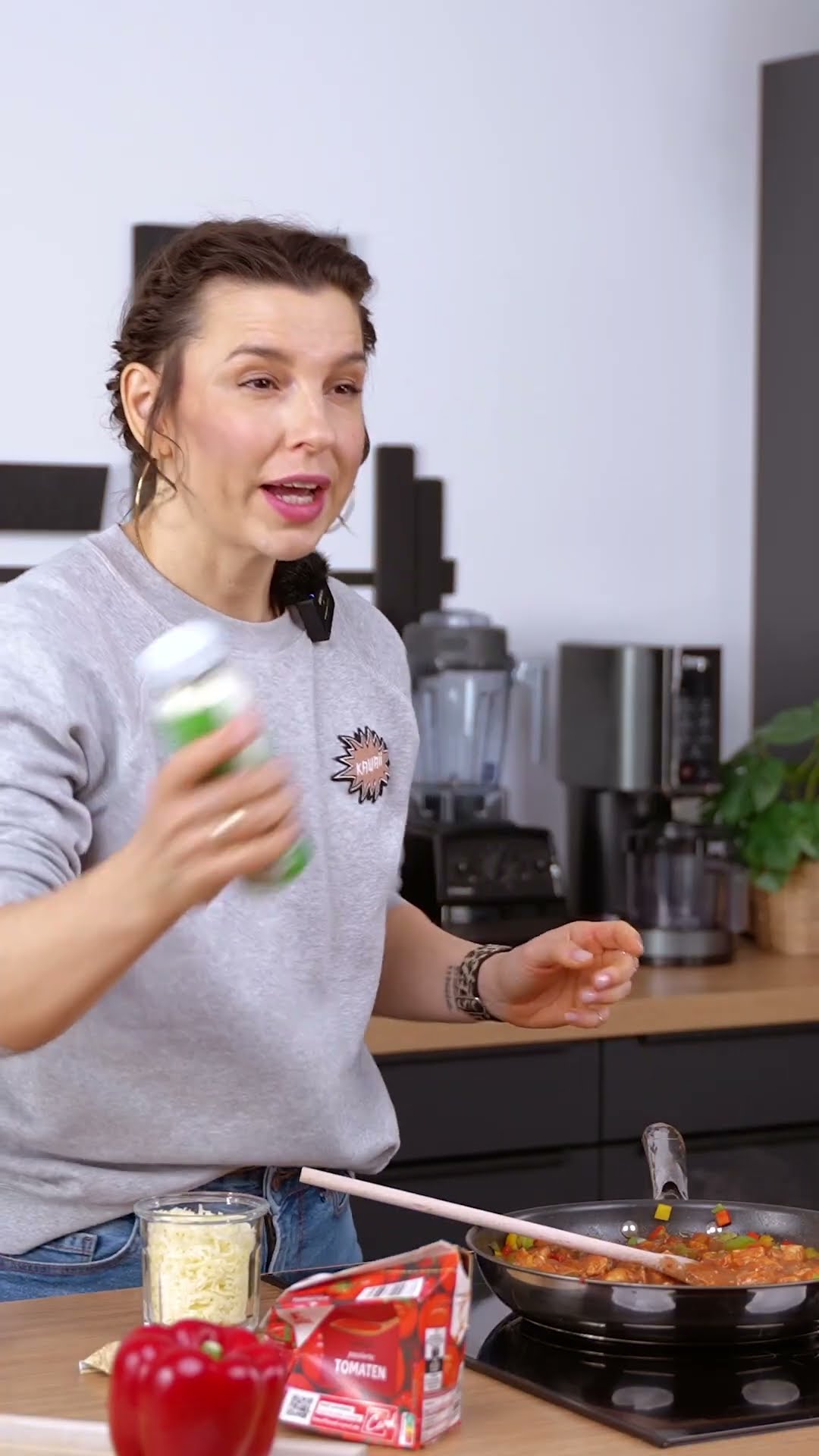Gyros Nudelpfanne für Diät &amp; Muskelaufbau (Meal Prep geeignet) - YouTube