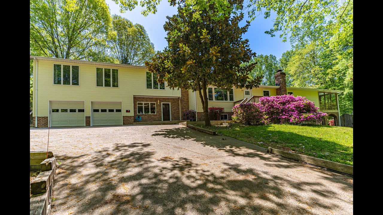 8907 Christine Place Manassas, VA 20112 YouTube