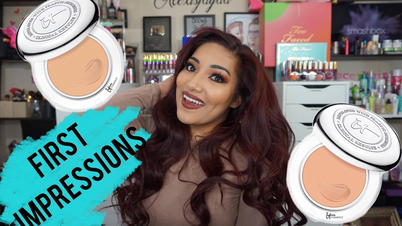 It Cosmetics Confidence In A Compact With SPF 50+ Medium Tan First Impressions