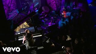 Video thumbnail of "Ludovico Einaudi - Brothers (Live At Fabric, London / 2013)"