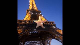 Эйфелева башня 2016 Tour Eiffel с Аккордом в Европу