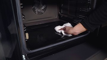 How To Clean Your Self-Cleaning Oven | Catalytic Cleaning Ovens | AEG