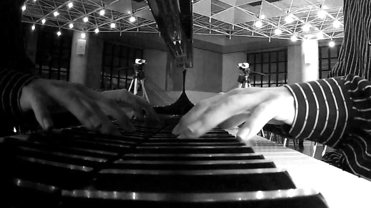 Requiem for a Dream - Played by Nicola Tenini (Grand Piano) and Renzo Sartori (Drums)