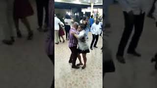 Passadas em Luanda I Kotas que bailam