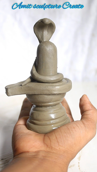 बहुत आसान से शिवलिंग बनाने सीखें || Shivlinga making || Shivling Making with clay #Shorts