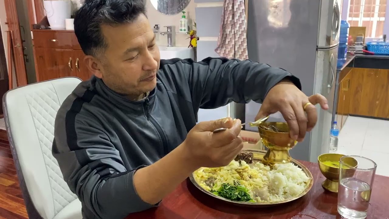 #Food #eating #dal vat tarkari #youtube #video #infoNPL #ktm 