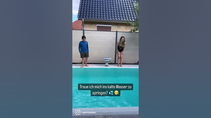 Sprung ins kalte Wasser 🥶 Pool Challenge #shorts Mamiseelen