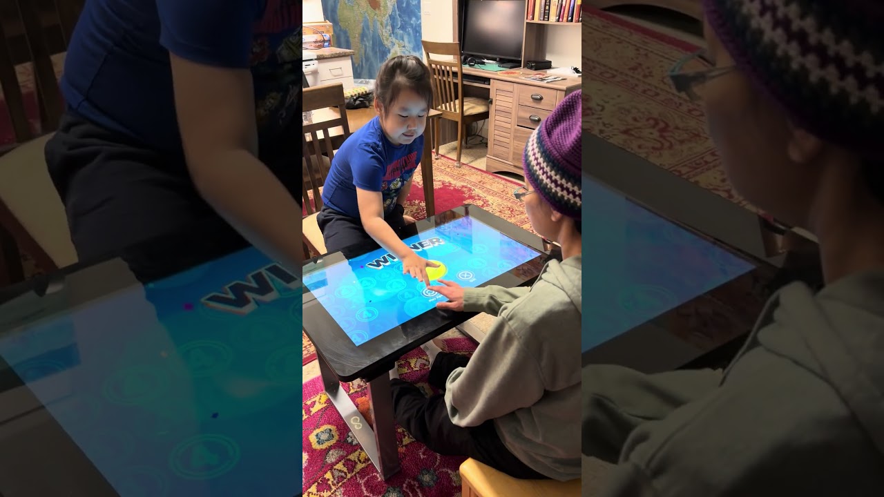 Playing Connect 4 on Infinity video table game #funny #familyfun #familygames #family #kids