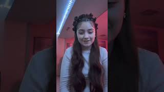 Routines Pretty Girls On Cam In Her Room