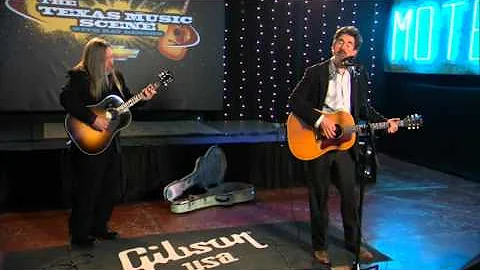 Slaid Cleaves performs "Beautiful Thing" on the Te...