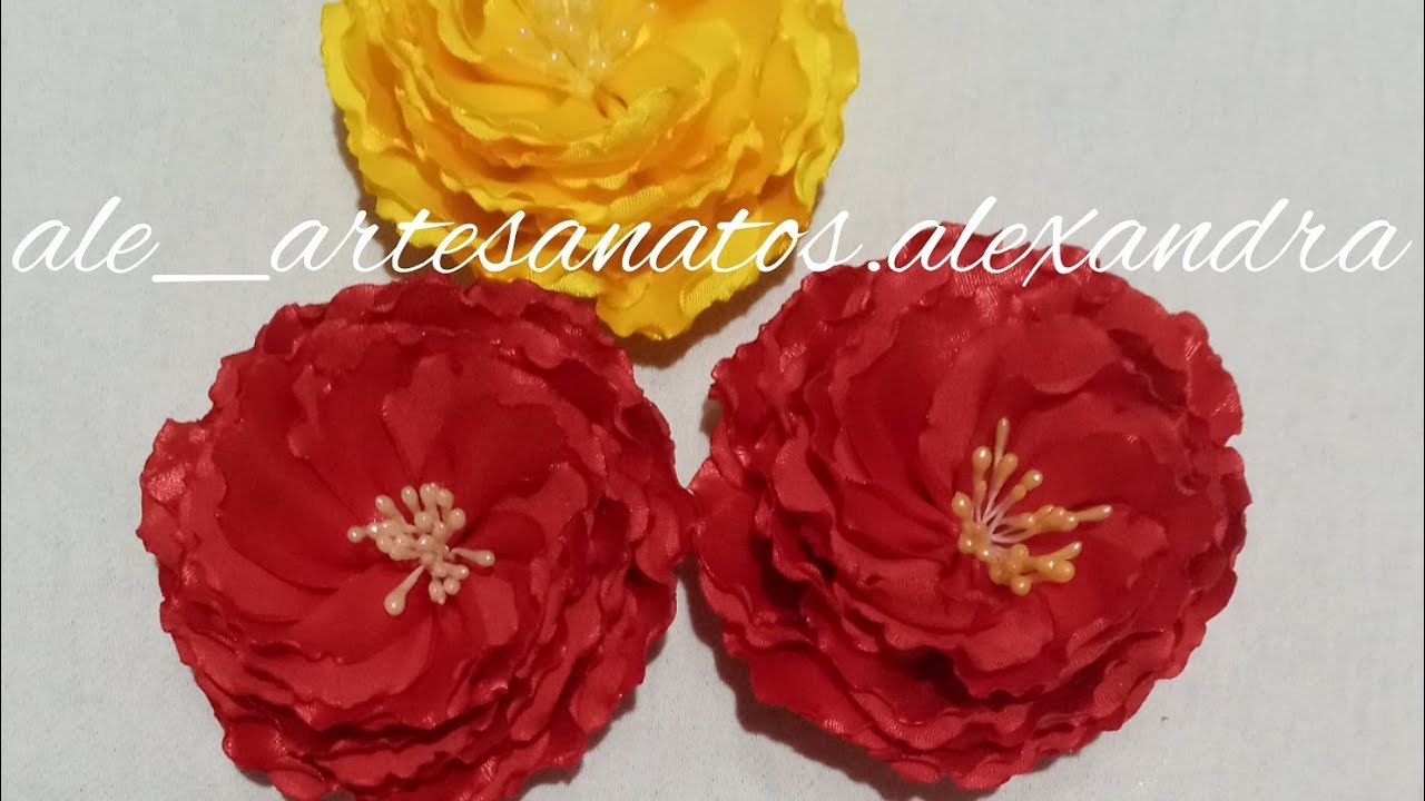 Flor de pétalas onduladas