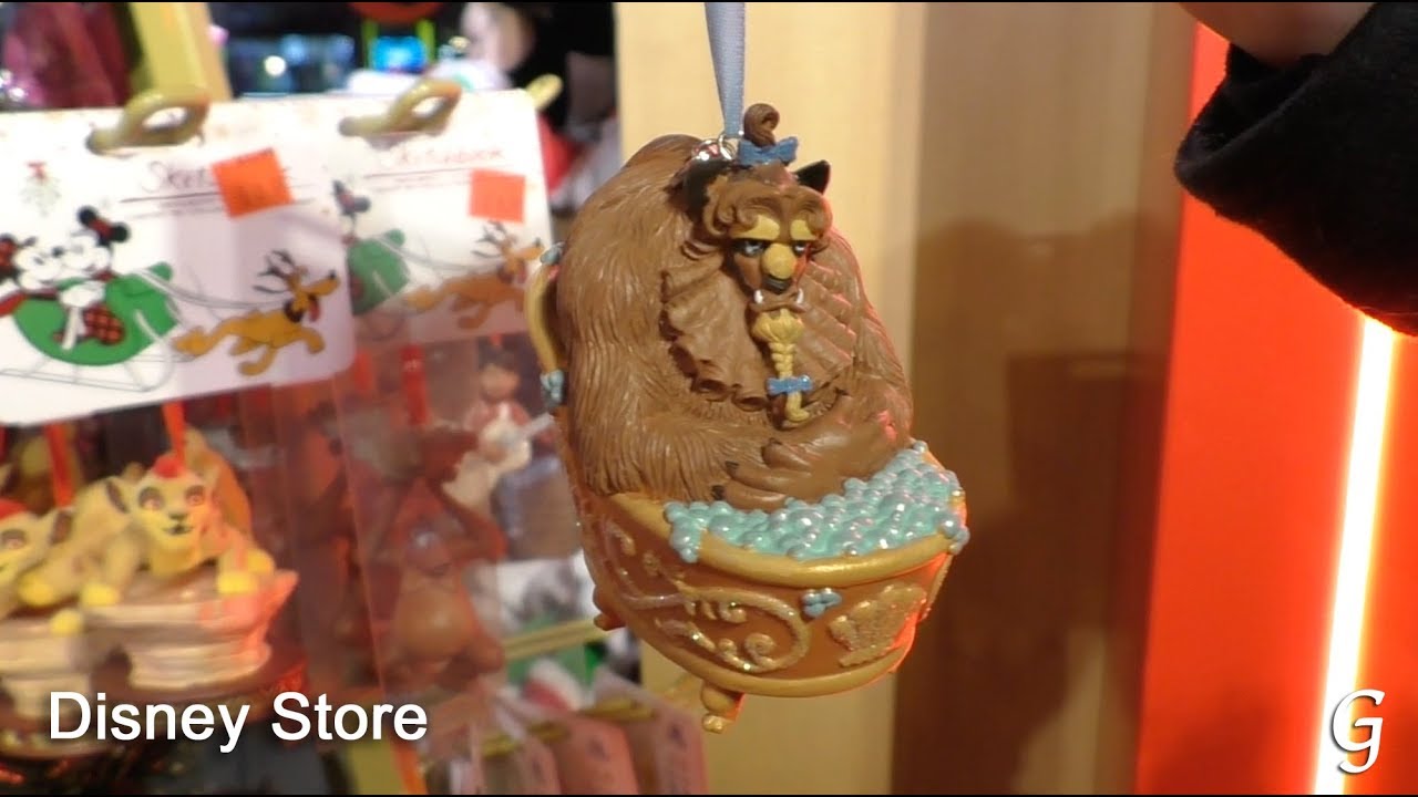 Дисней Стор, Лондон. Внутри Диснейстор. Много игрушек. Елочные украшения. Письмо Санте.